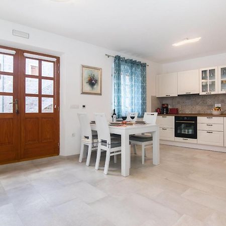 Villa House Tia Vrboska Esterno foto