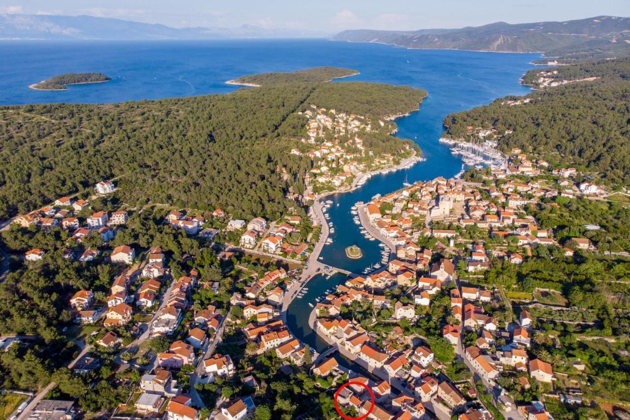 Villa House Tia Vrboska Esterno foto
