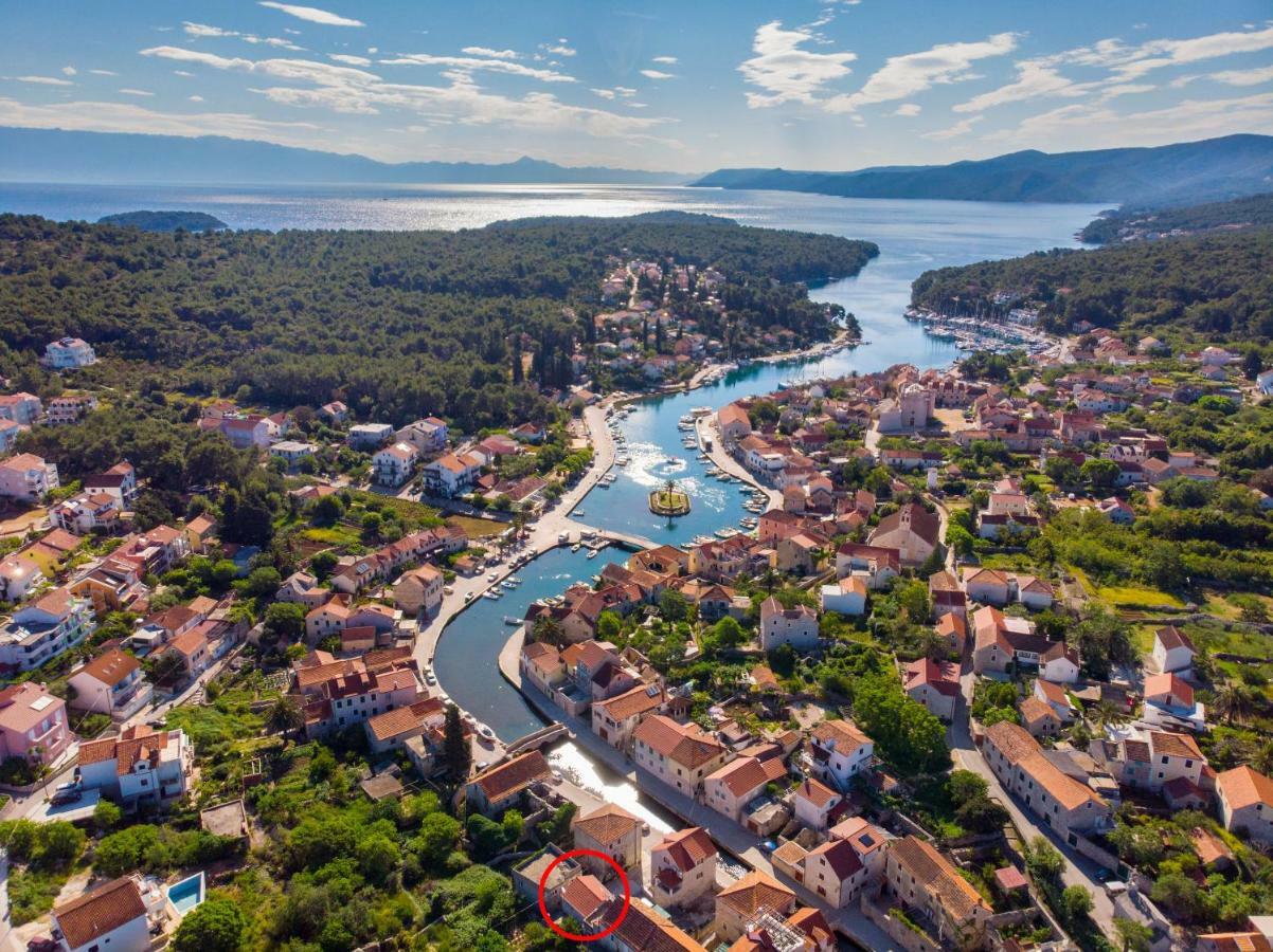 Villa House Tia Vrboska Esterno foto