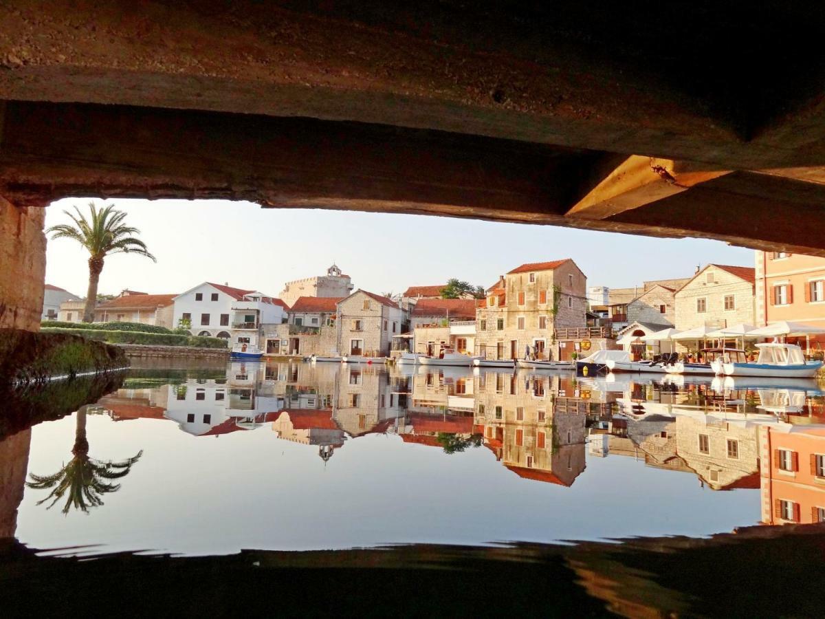 Villa House Tia Vrboska Esterno foto